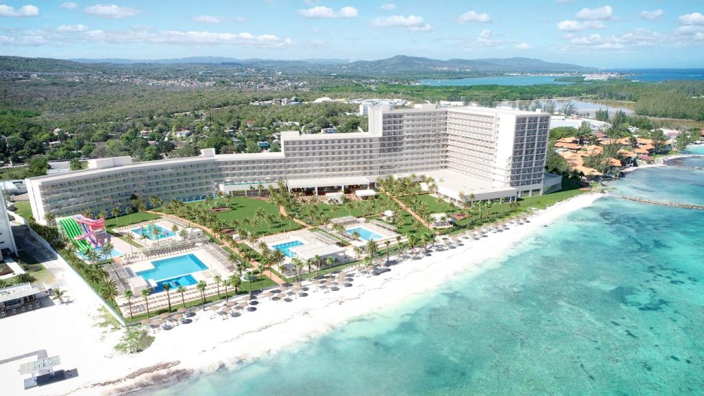Riu palace Aquarelle Jamaica airport shuttle from Montego bay